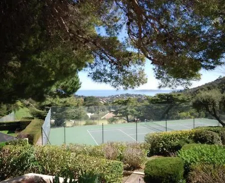 Les Collines De Guerrevielle Dom wakacyjny *